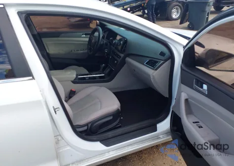 2015 Hyundai Sonata Se из США, поврежденный, VIN 5NPE24AF1FH157588